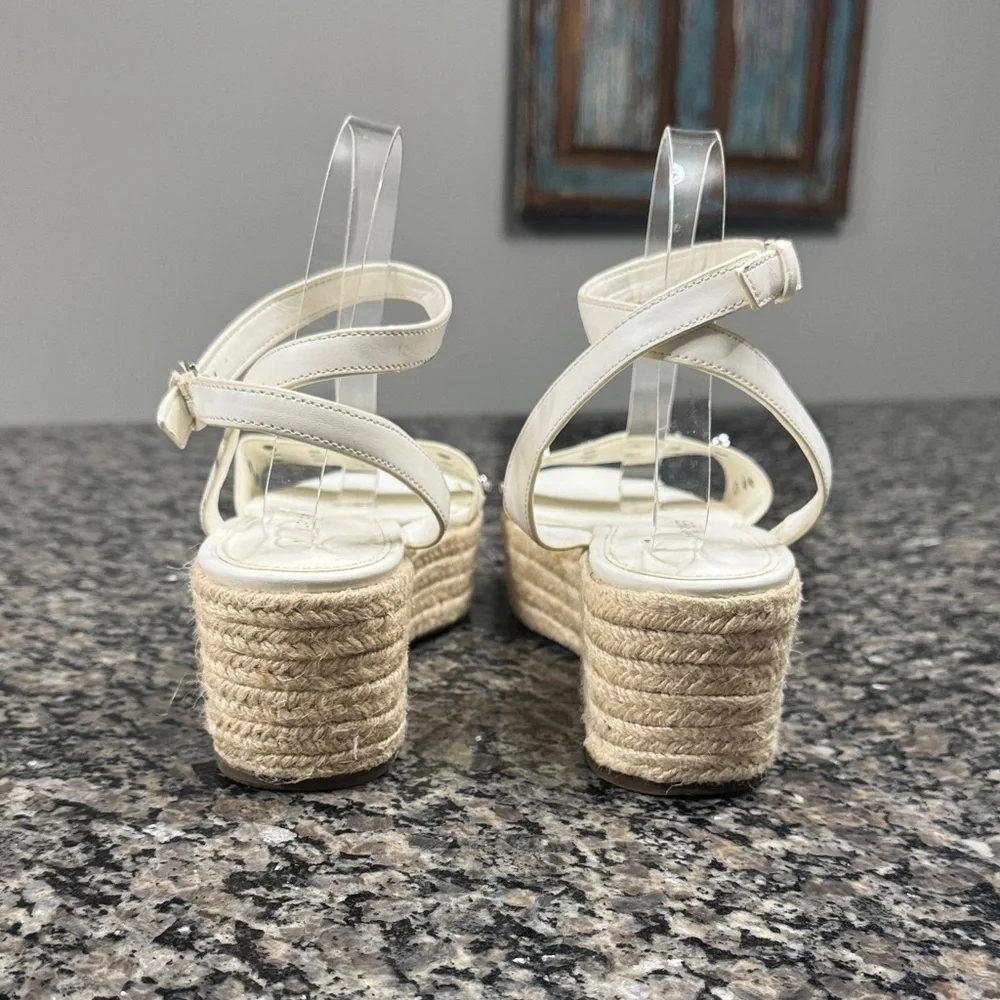 Marc Fisher White platform Espadrilles EUC 10